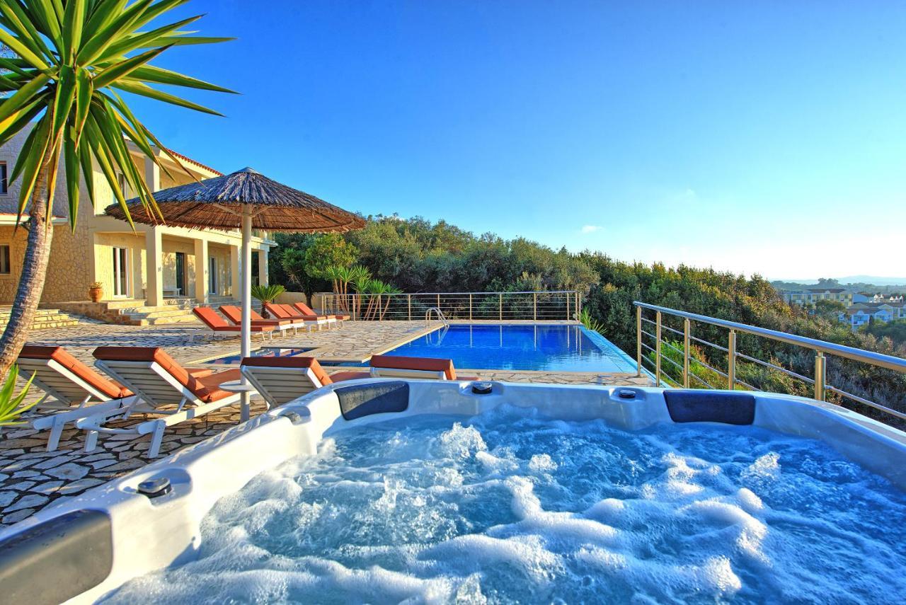 Beachfront Villa Seasun By Posarellivillas Agios Spyridon  Exterior foto